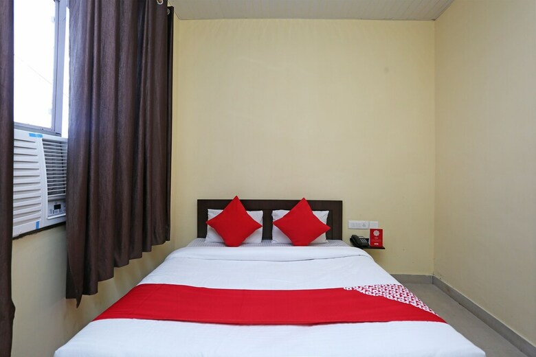 Oyo 29315 Kiwi Hotel & Spa