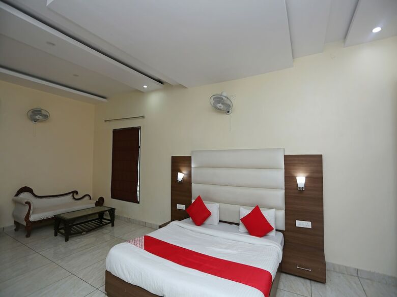 Hotel Oyo 28186 New Blue Heaven