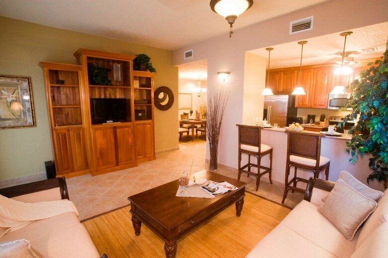 Aparthotel Clarion Suites Roatan At Pineapple Villas