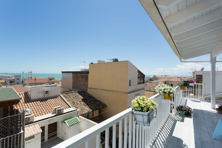 Apartamento Acqua Azzurra Holiday Home