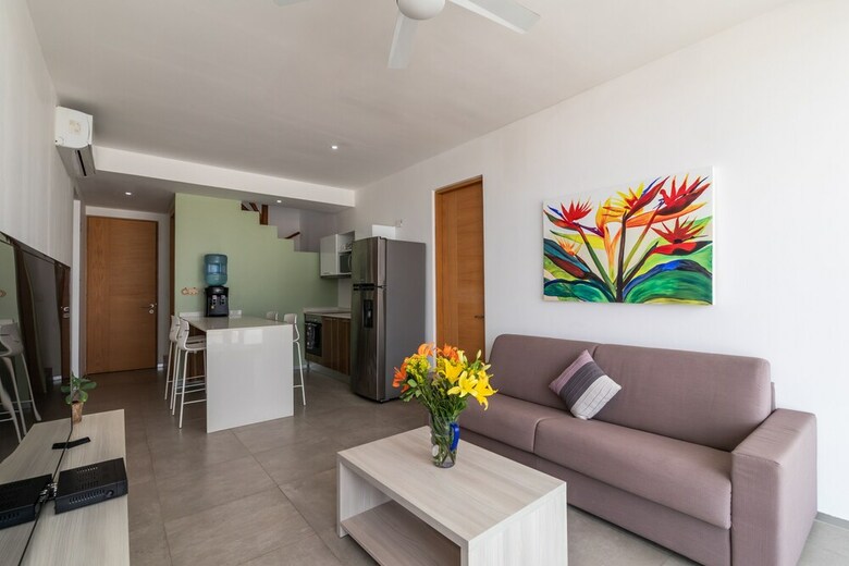 The City Condos By Playa Paradise
