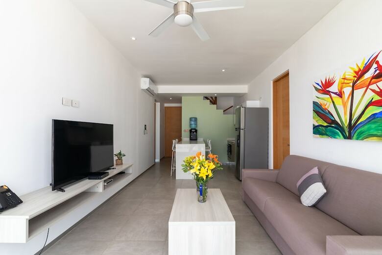 The City Condos By Playa Paradise