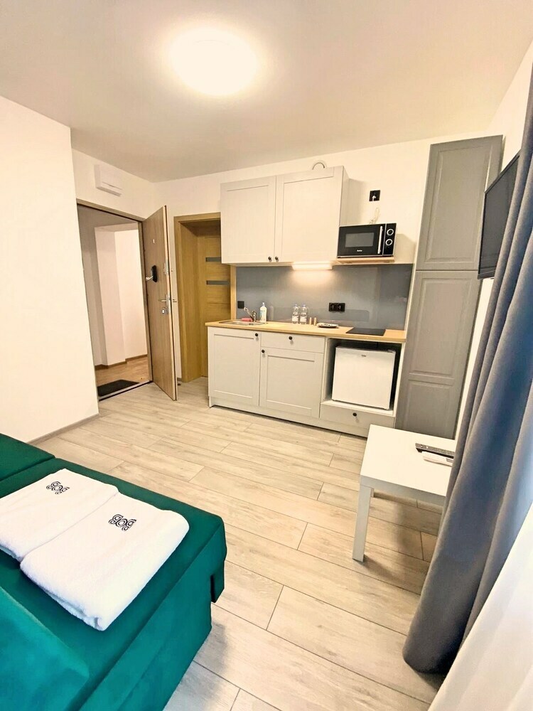 Bob Apartments