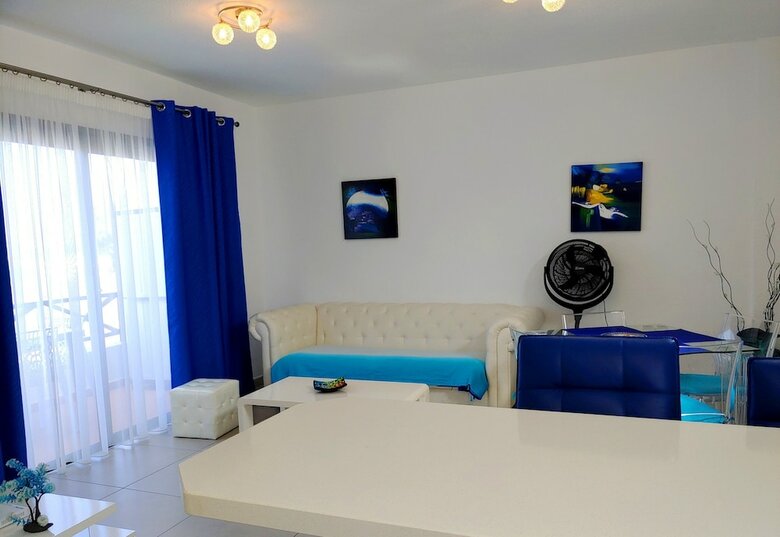 Blue Apartment In Don Jose