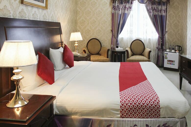 Oyo 137 Clifton International Hotel