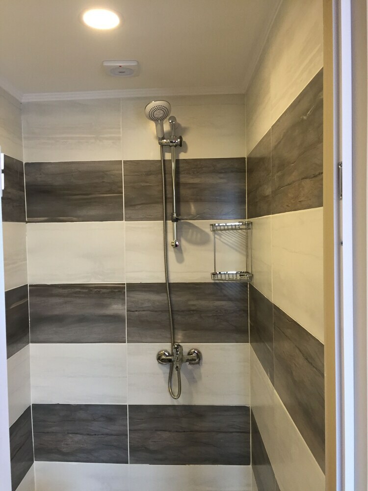 Pension Apart 1 Taksim Sishane