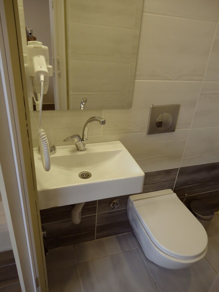 Pension Apart 1 Taksim Sishane