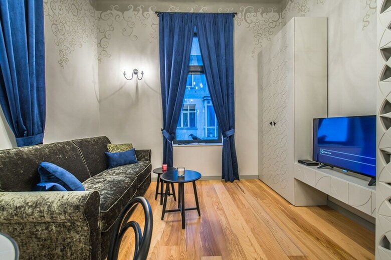 Fm Premium 1-bdr Apartment - Designer Aristocratic