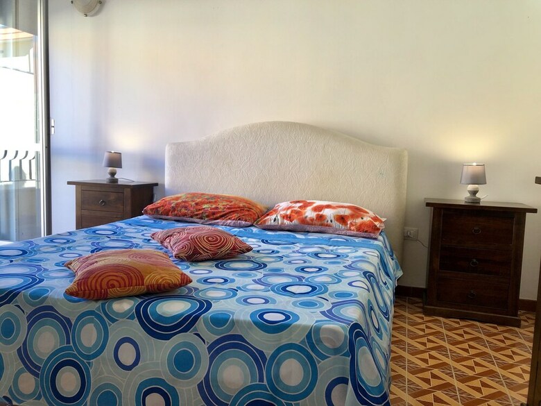 Martina Apartment Mare