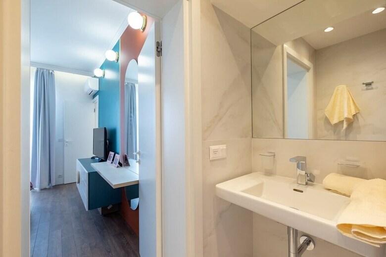 Fm Luxury 3-bdr Apartment - Splendid Shapes