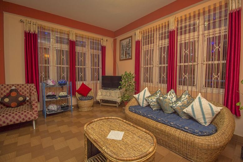 Oyo 30417 Hotel Green View Neelgiri