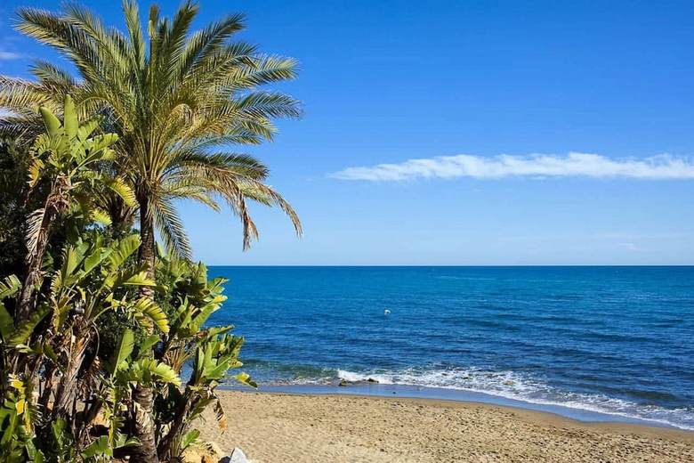 Oleholidays Villa Holy Nueva Andaluc�a