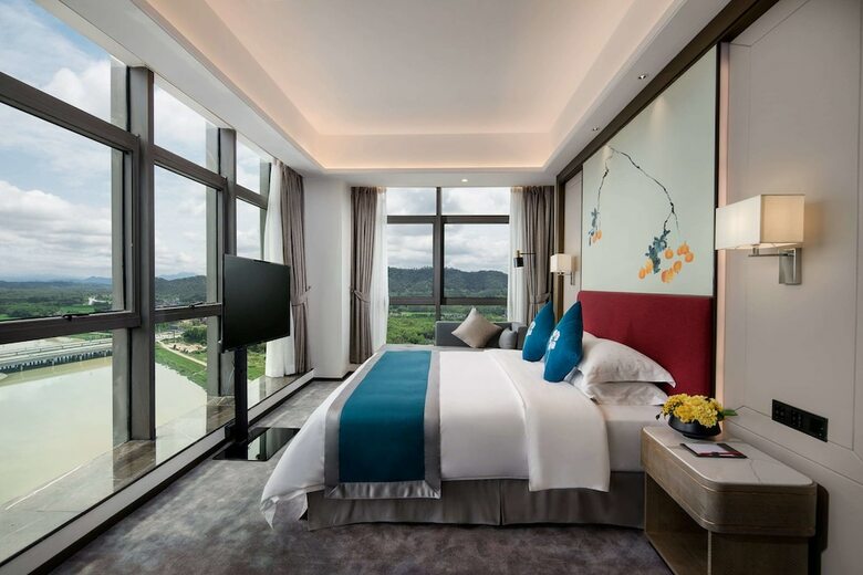 Hotel Ramada By Wyndham Huizhou Longmen