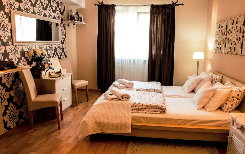 Hotel Villa Home & Garden Lasko