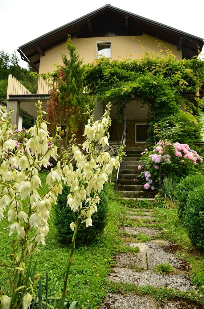 Hotel Villa Home & Garden Lasko