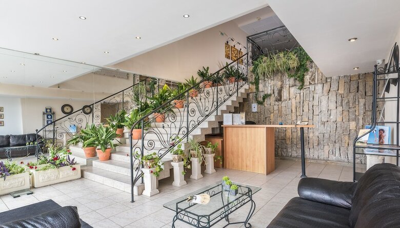 Hotel Lotus