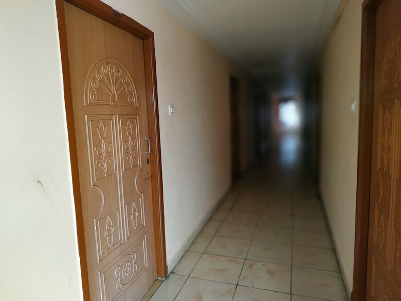 Hotel Iroomz Gangothri Residency