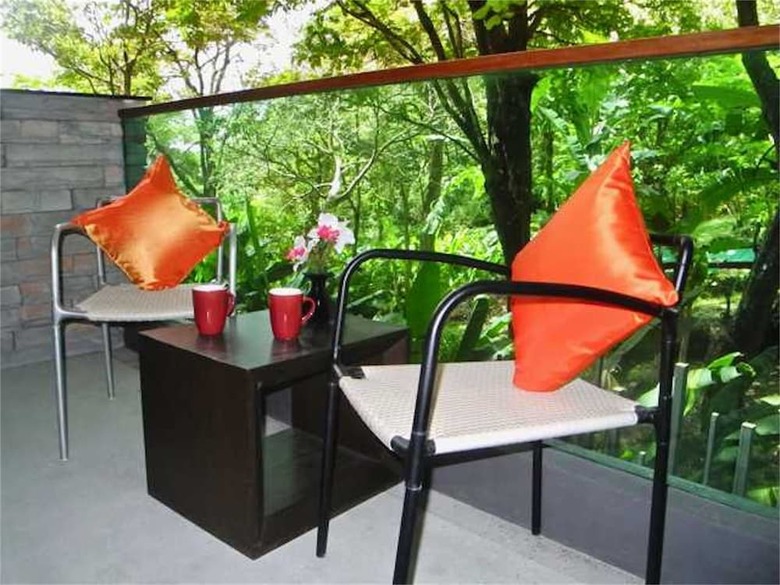 Apartamentos Emerald Patong Studio With Garden View