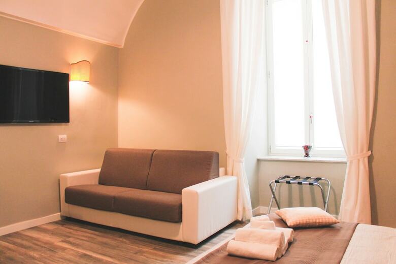 Hotel Leggende Napoletane Rooms