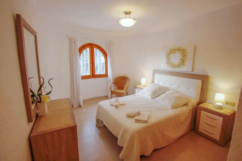 Villa Alldo - Hill Side With Private Pool In Moraira