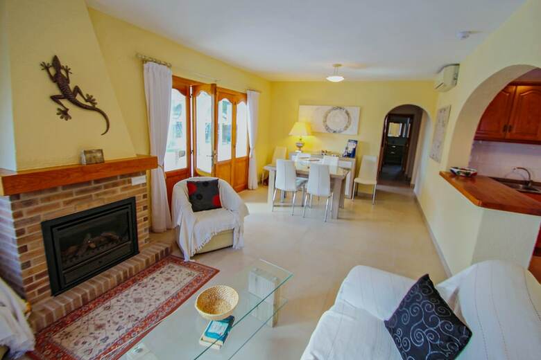Villa Alldo - Hill Side With Private Pool In Moraira