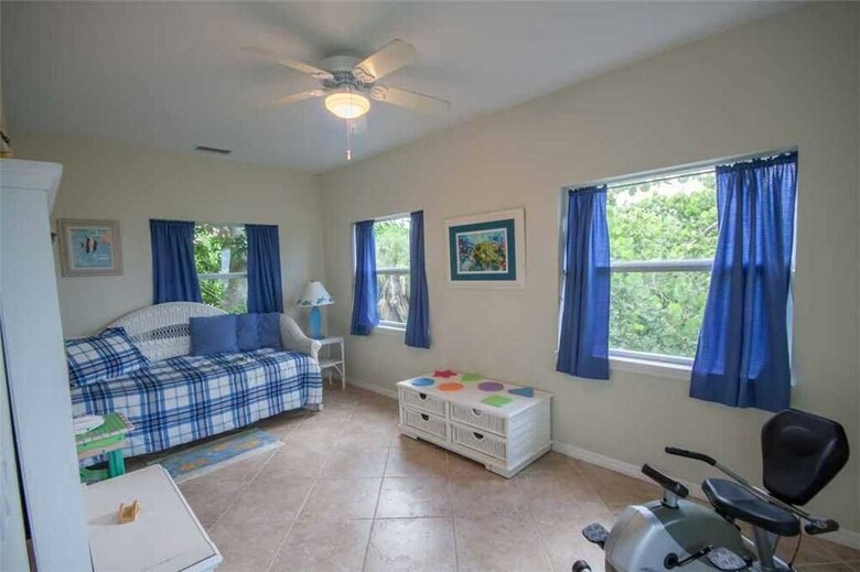 163-pelican Pointe