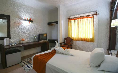 Hotel Xbalamqu� Resort & Spa