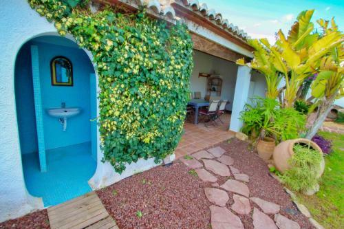 Finca La Coma - Modern, Well-equipped Villa With Private Pool In Benissa