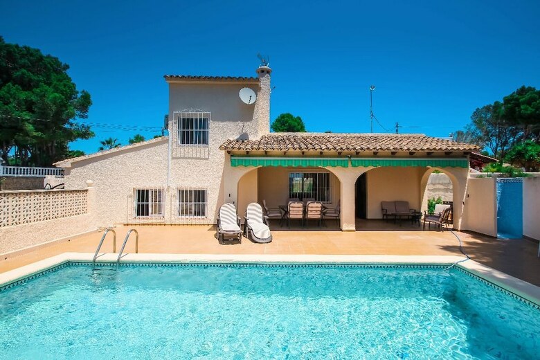 Linea - Sea View Villa With Private Pool In Teulada