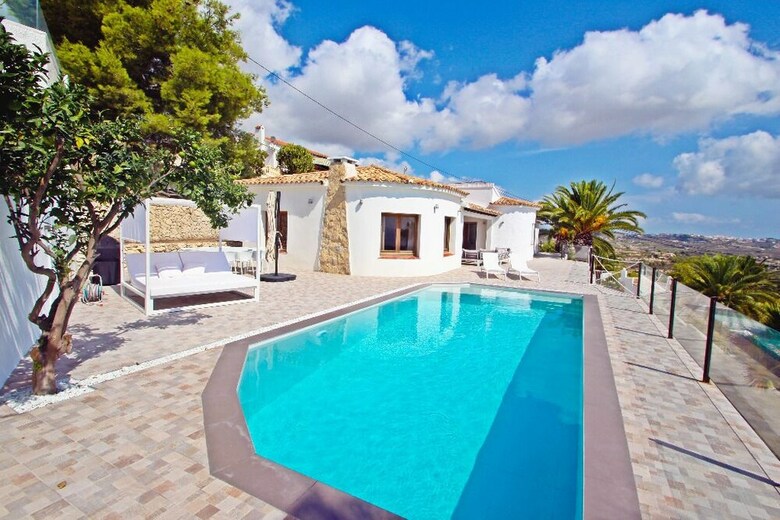 Suerte - Sea View Villa With Private Pool In Moraira