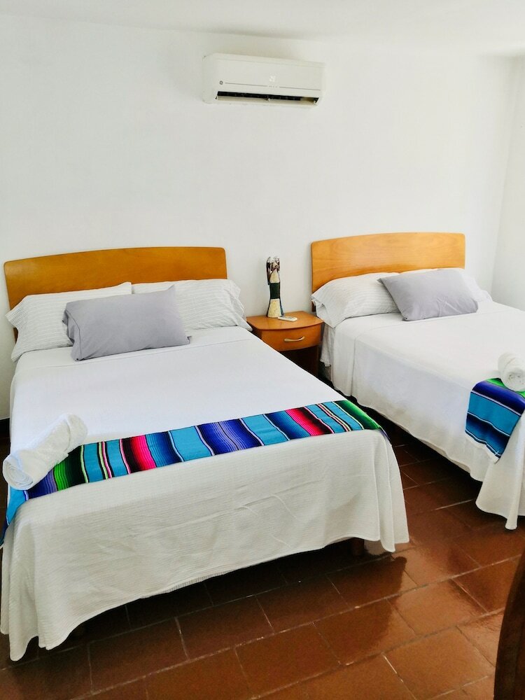 Hostal Mango Hostel