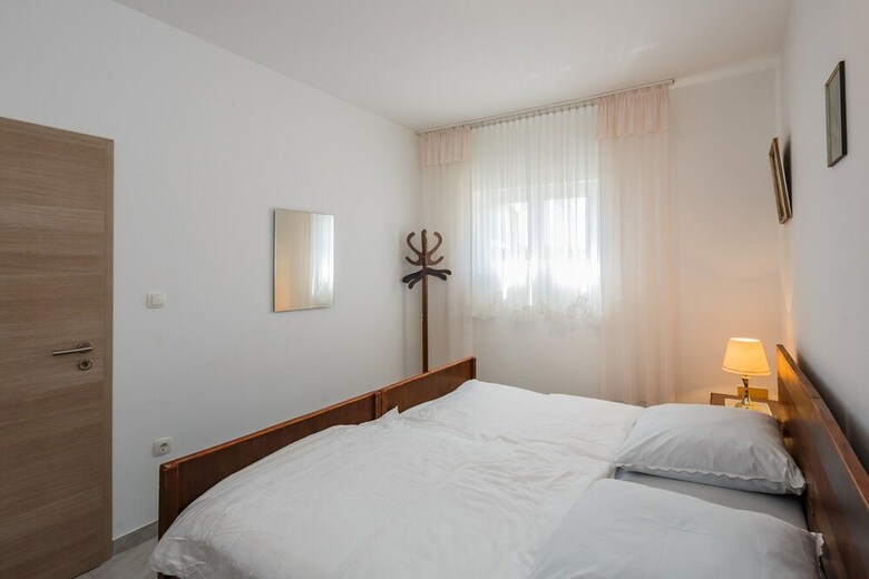Apartments Bagic