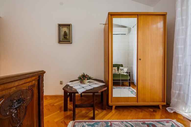 Apartments Bagic
