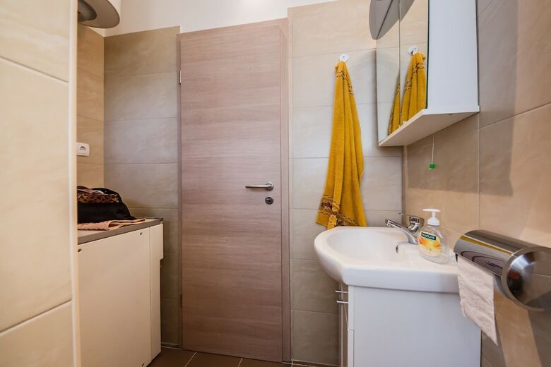 Apartments Bagic