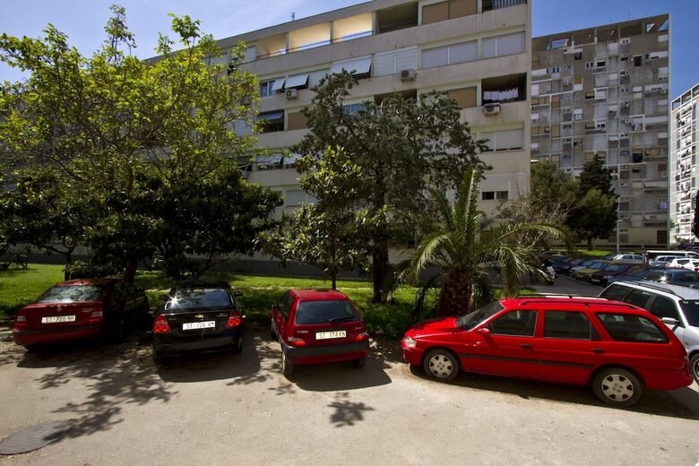 Apartment Depolo