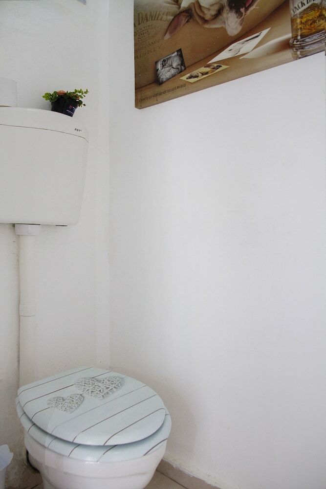 Kav Apartments Next To Assuta Almagor St