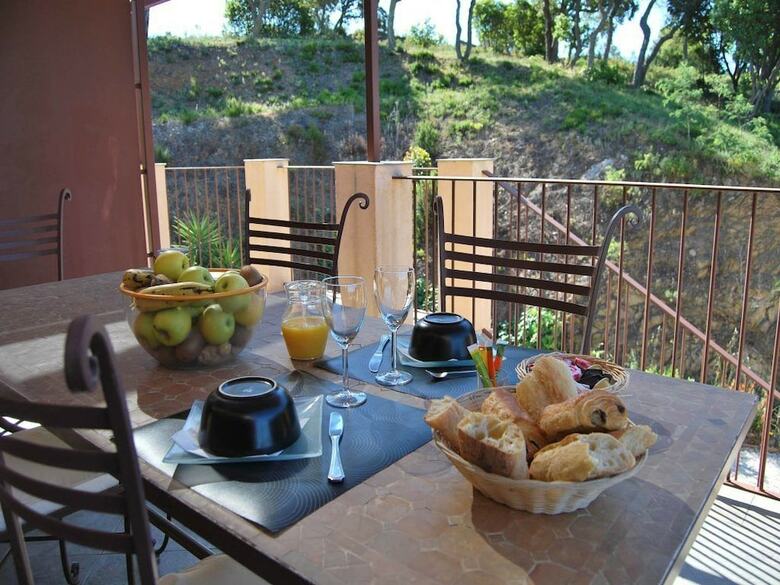 Bed & Breakfast Villa Nais