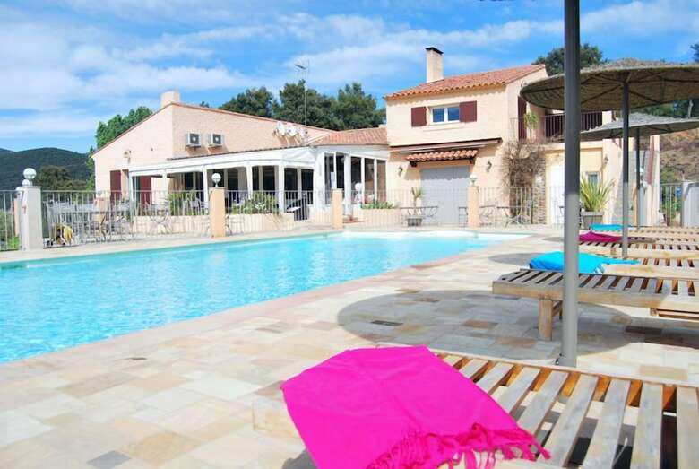 Bed & Breakfast Villa Nais