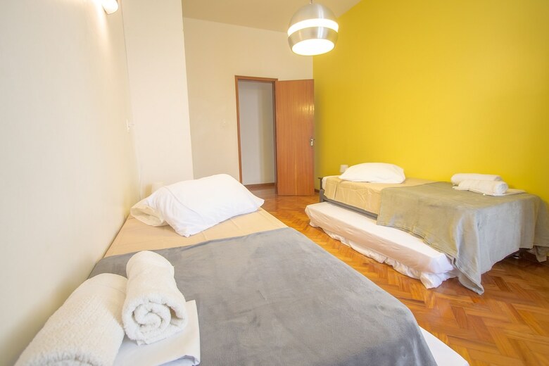Apartamentos Linerio Vista Mar Copacabana 228