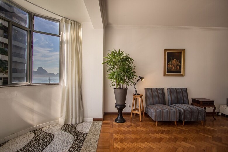 Apartamentos Linerio Vista Mar Copacabana 228