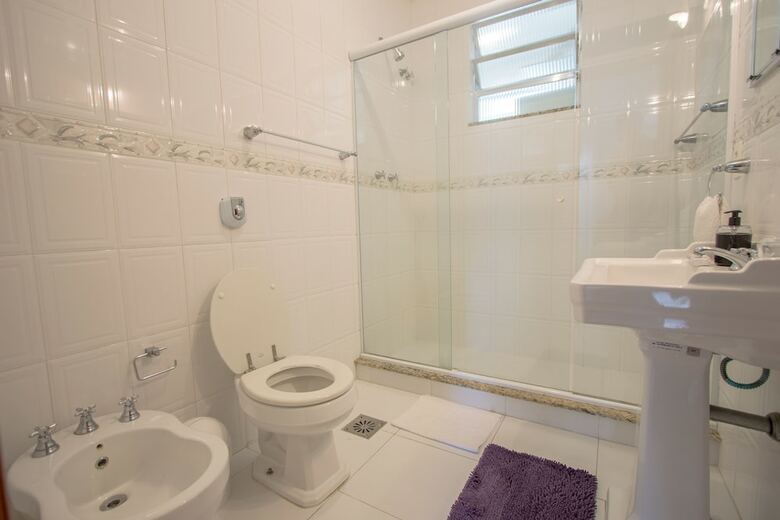Apartamentos Linerio Vista Mar Copacabana 228