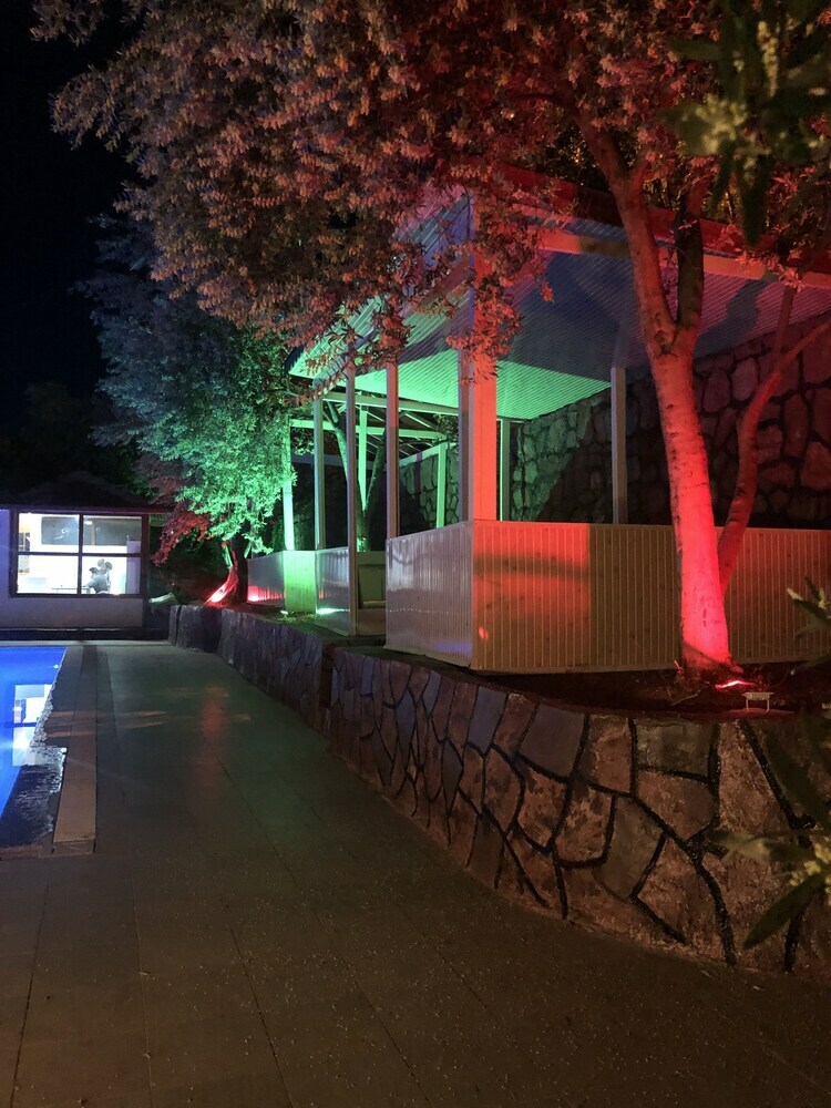 Doga Hotel