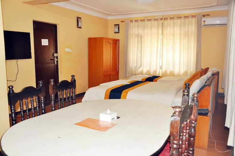 Hotel Kathmadu Fawlty Home