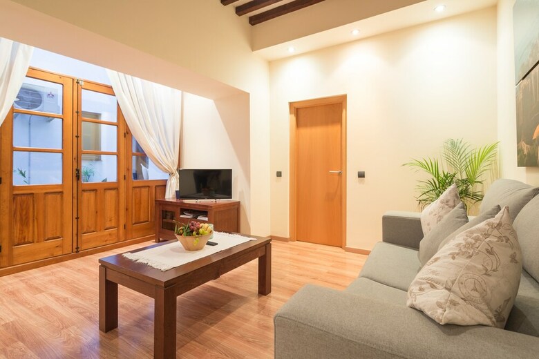 Apartamentos Ahro Suite Carreteria 15