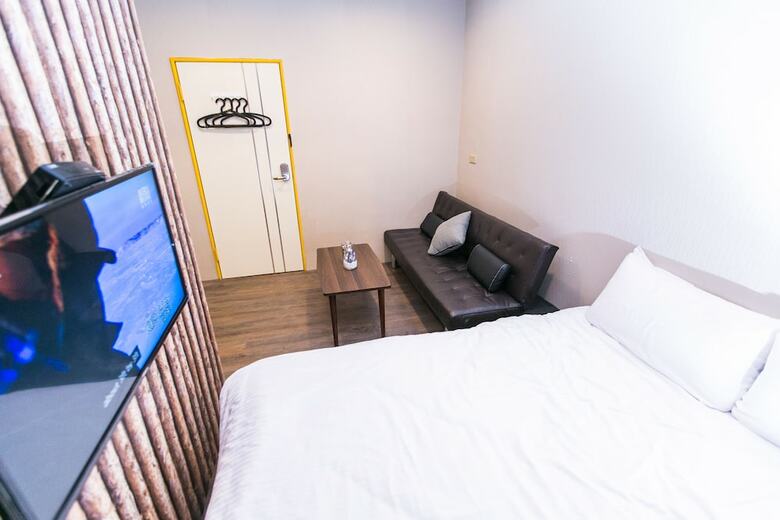 Hotel Taichung 213 Corner Homestay