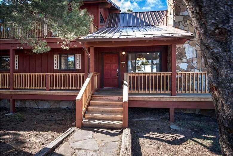 Majestic Retreat - Four Bedroom Cabin