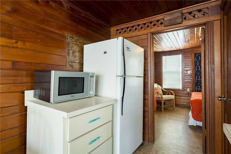 Seahorse Cottage 1 - One Bedroom Cottage