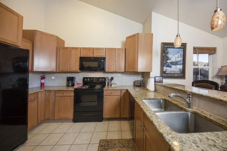 Streamside Lane Condos By Crmr