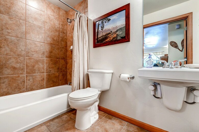 Streamside Lane Condos By Crmr
