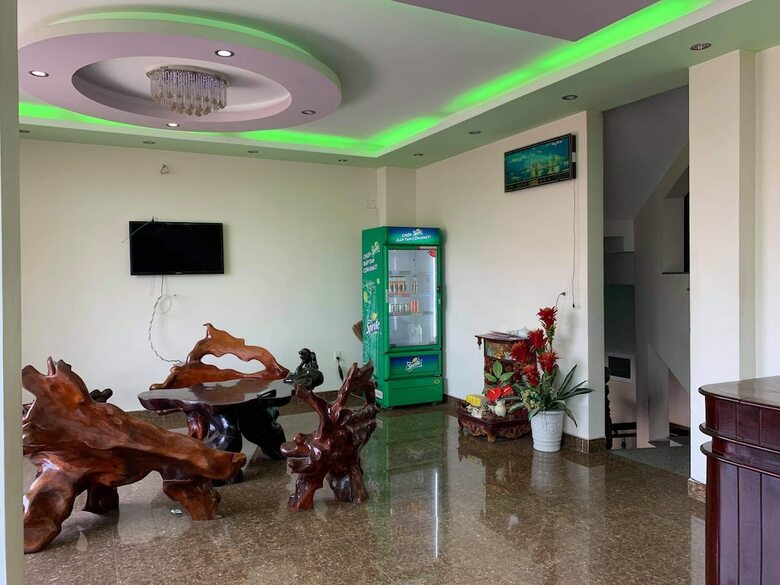 Hotel Guesthouse Phuong Hong